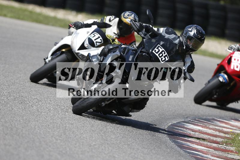 /45 10.08.2025 Plüss Moto Sport ADR/Freies Fahren/565